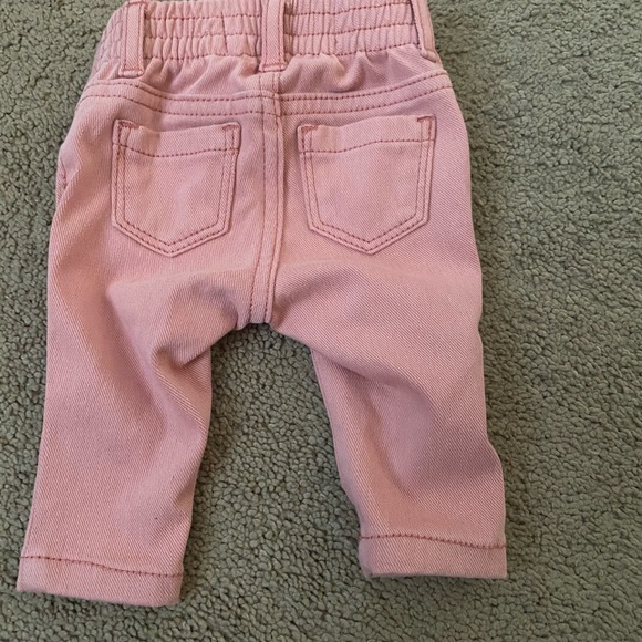 ADORABLE Infant Old Navy Ballerina Jeggings. - Picture 2 of 2